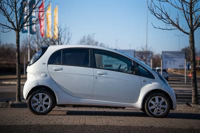 /sites/test_green-car_hu/documents/news/_extra/26/o_citroen-c-zero_2_20220120151225.jpg