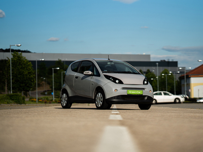 Gazdaságos elektromobilitás Pininfarina stílusában: Bolloré Bluecar